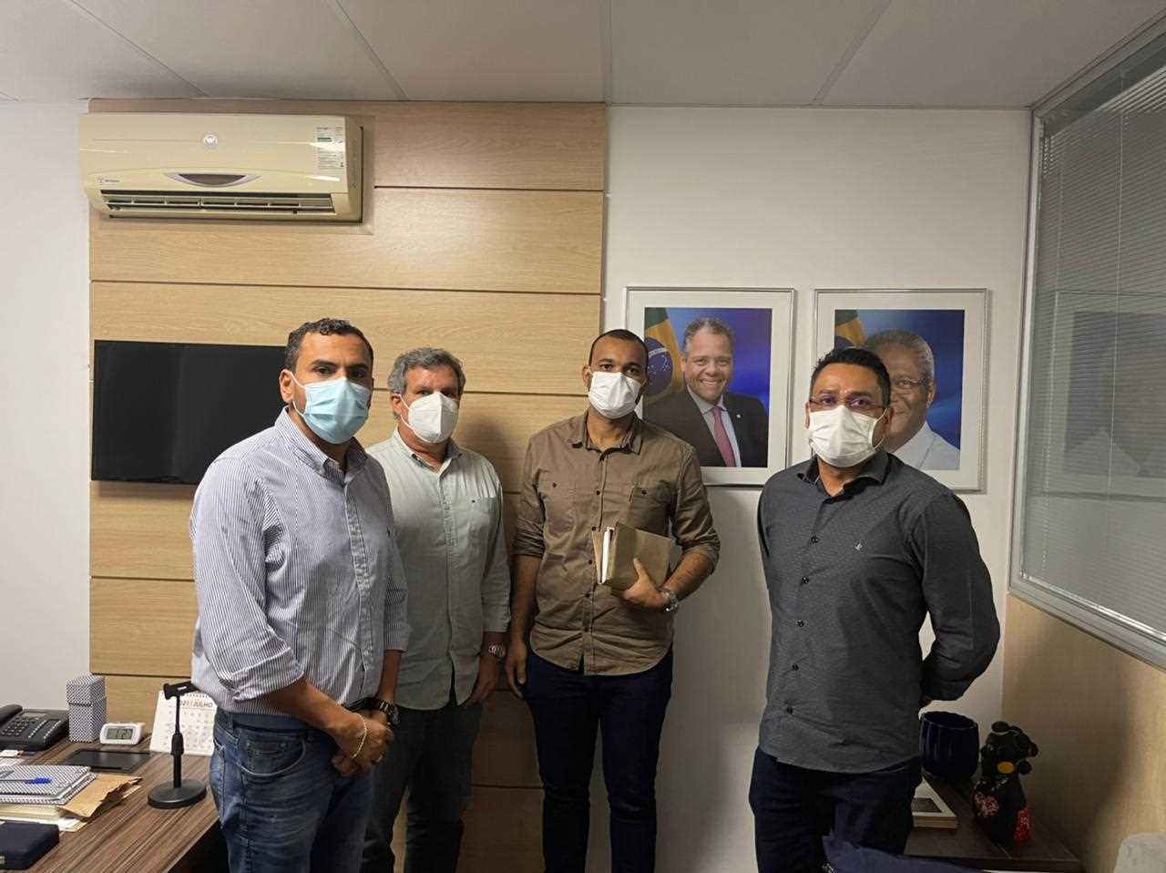 Camacã: Secretaria de Saúde comemora o Dia da (o) Recepcionista com coquetel e distribuição de brindes